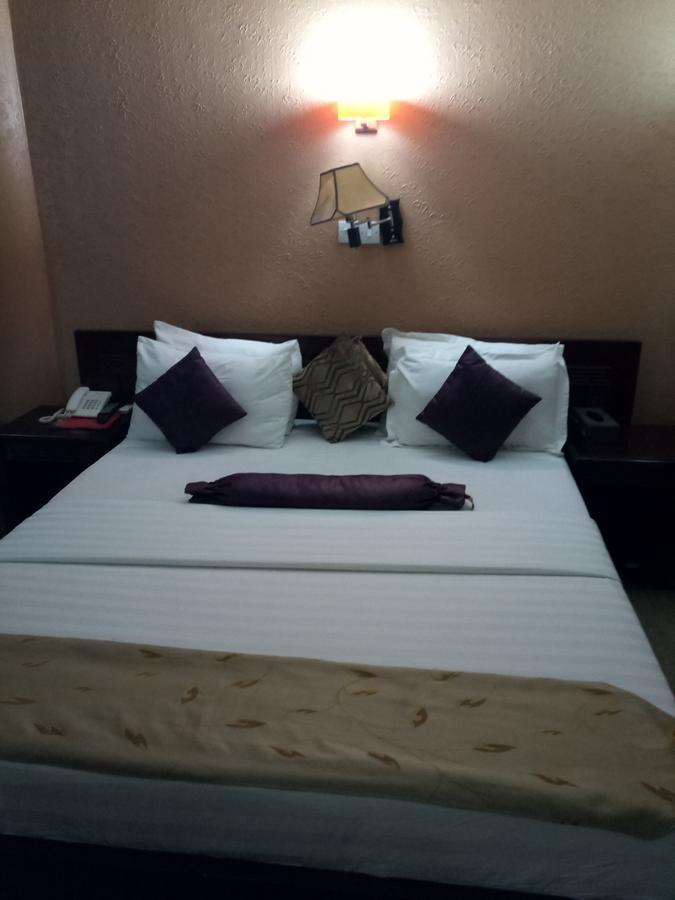 Crocodile Hotels And Restaurant Limited Kaduna Kültér fotó