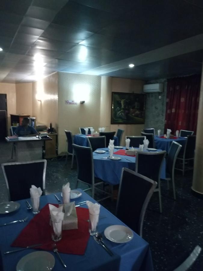 Crocodile Hotels And Restaurant Limited Kaduna Kültér fotó